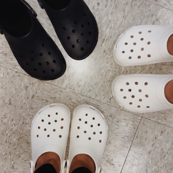 Profile Picture of Kylee Girard (@kyleegirard) on Poshmark