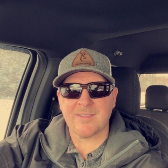 Profile Picture of Sheldon King (@sheldonking849) on Poshmark