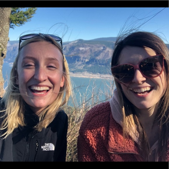 Profile Picture of Kate Pilotte (@kate_pilotte) on Poshmark