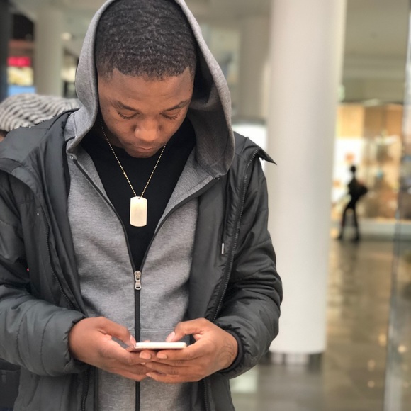 Profile Picture of Wesley Scott (@bighomiewess) on Poshmark