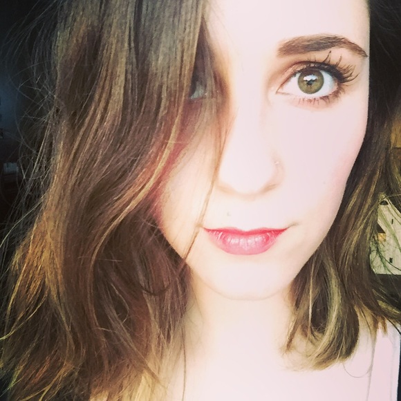 Profile Picture of Michaela Martell (@martellmichaela) on Poshmark