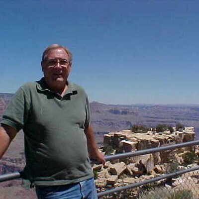 Profile Picture of Ron Moe (@CactusronMoe) on Twitter