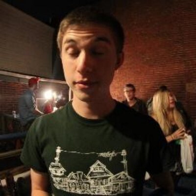 Profile Picture of Eric Muth (@DangitMuth) on Twitter