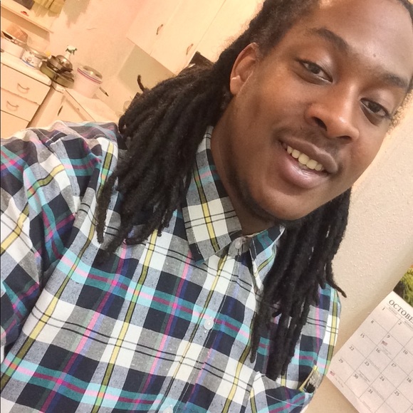 Profile Picture of Terry Grenard (@blaze_idgaf) on Poshmark