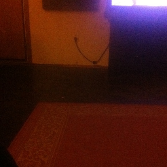 Profile Picture of Christie Mallette (@tattooedmom1982) on Poshmark