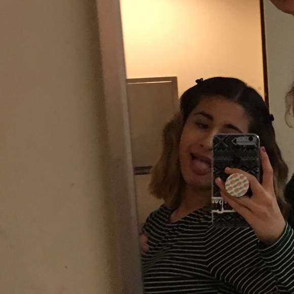 Profile Picture of Anjali Scites (@anjali1423) on Poshmark