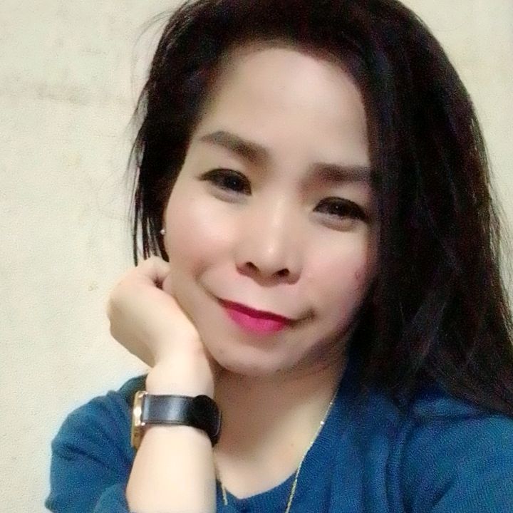 Profile Picture of Lorilie Castro (@loriliecastro) on Tiktok