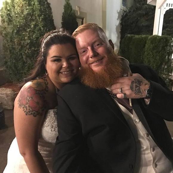 Profile Picture of Josh Grissom (@josh_grissom) on Poshmark