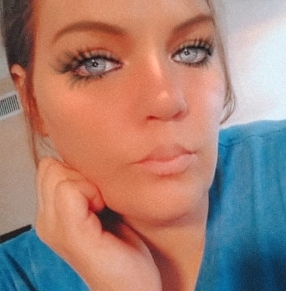 Profile Picture of Alecia Jimenez (@aleciajimene807) on Poshmark