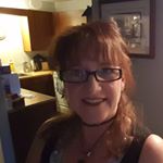 Profile Picture of Robin Burnett-Klyzub (@burnettklyzub) on Instagram