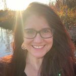 Profile Picture of Shelley Pearce Jardine (@shellmarjar) on Instagram