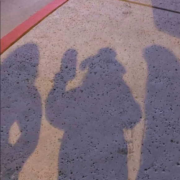 Melania Korbel - Poshmark Profile Picture of Melania Korbel (@melania_korbel) on Poshmark