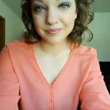 Profile Picture of Chelsey Peter (@Belle_1090) on Twitter