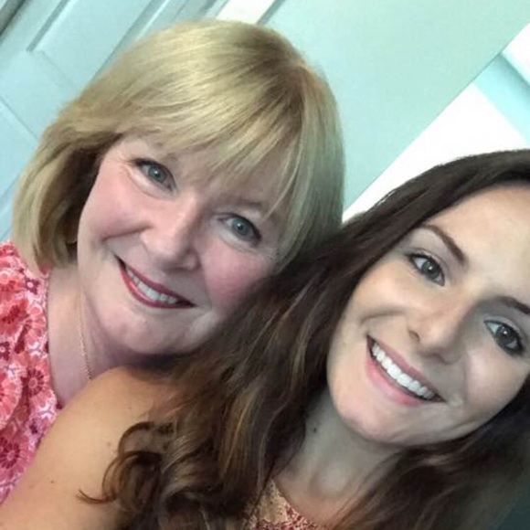 Profile Picture of Maryann Dibattista (@umpire8133) on Poshmark