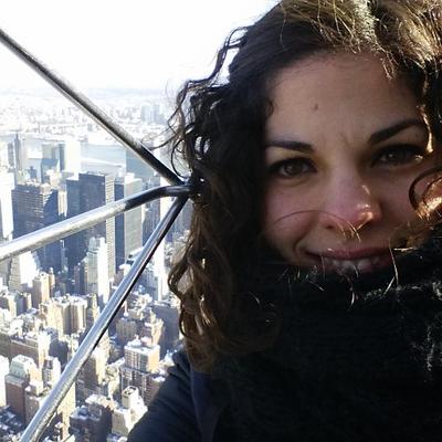 Profile Picture of Sonia Olivera (@niaOlivera) on Twitter