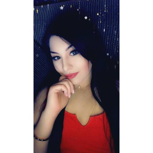 Profile Picture of Jessica Ettel (@jessicaettel) on Poshmark