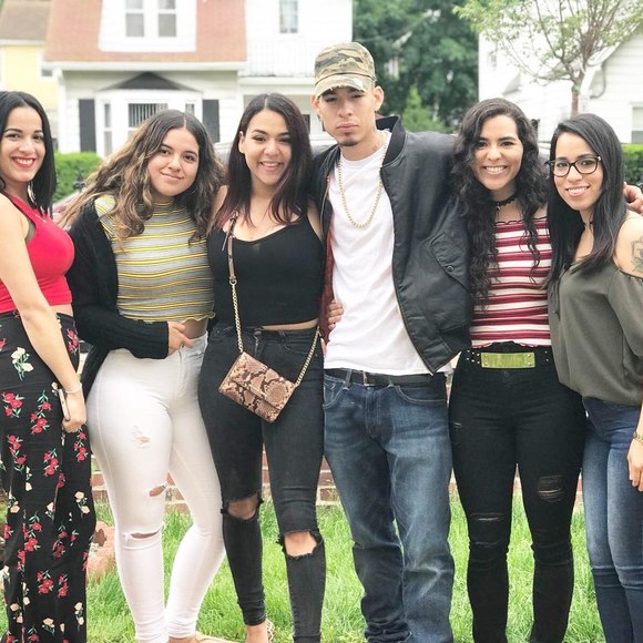 Carlos Mosquera - Poshmark Profile Picture of Carlos Mosquera (@cmosalazar71) on Poshmark