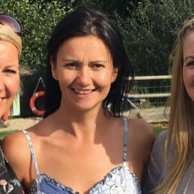 Profile Picture of Anne-Marie Williams (@@annerobertw) on Twitter