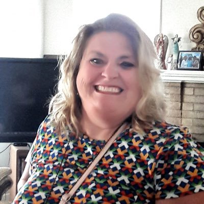Profile Picture of Jo Bledsoe (@BledsoeJo) on Twitter