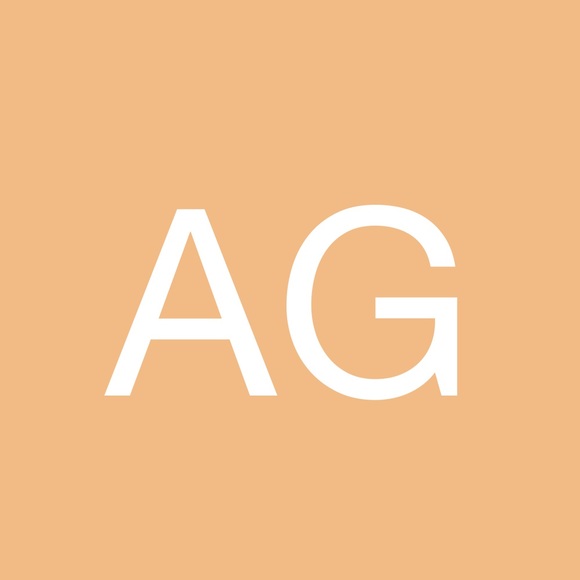 Profile Picture of Andrew Goltz (@drewpsm) on Poshmark