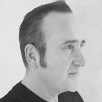 Profile Picture of Mike Welter (@pointcomm) on Twitter