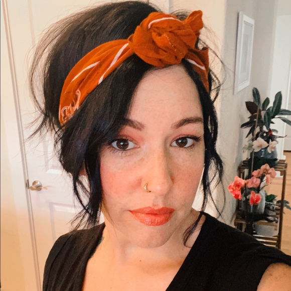 Profile Picture of Jessica Duggan (@jessicaduggan77) on Poshmark
