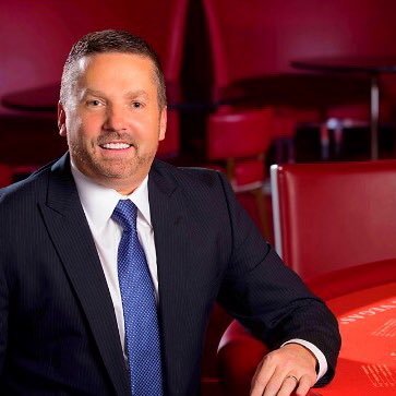 Profile Picture of John Quinn (@JohnnyLasVegas) on Twitter