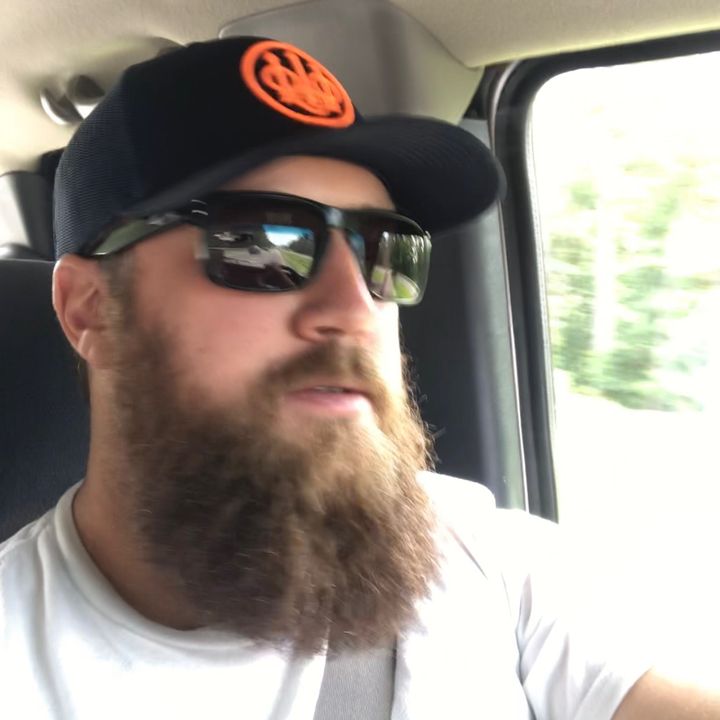 Profile Picture of Benjamin (@bushcraftpreacher) on Tiktok