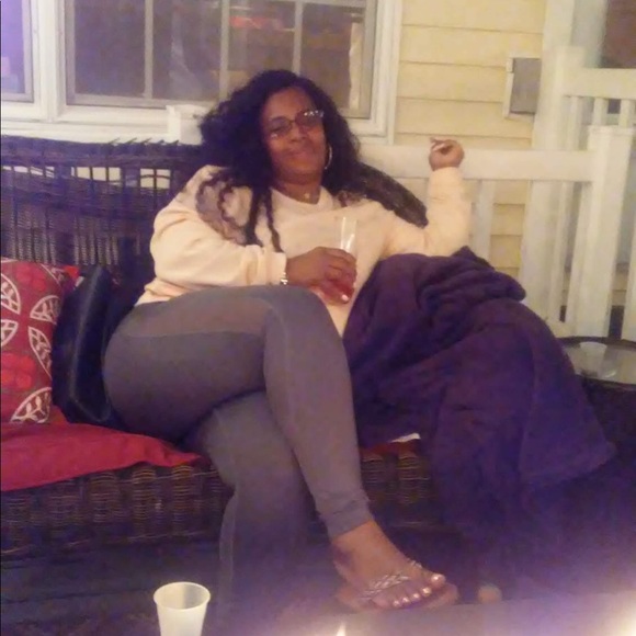 Profile Picture of Skeithia Rawlings (@skeithia77) on Poshmark