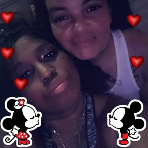 Loriemarr Rosario - Poshmark Profile Picture of Loriemarr Rosario (@loriemarrr) on Poshmark