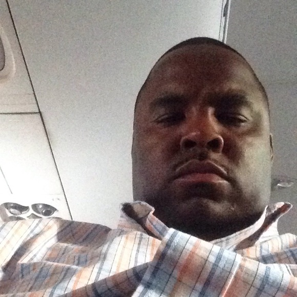 Profile Picture of Donald Rutledge (@donald5689) on Poshmark