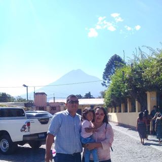 Profile Picture of Byron Solares (@byron.solares.52) on Facebook