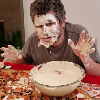 Profile Picture of Tony Medina (@TrimmingArmor) on Twitter