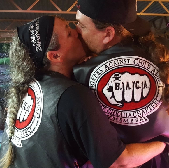 Profile Picture of Brian Crouch (@mudpuppy86) on Poshmark