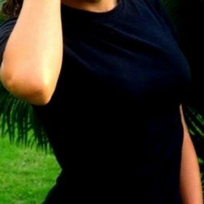 Profile Picture of Alice Mello (@alicemello11) on Twitter