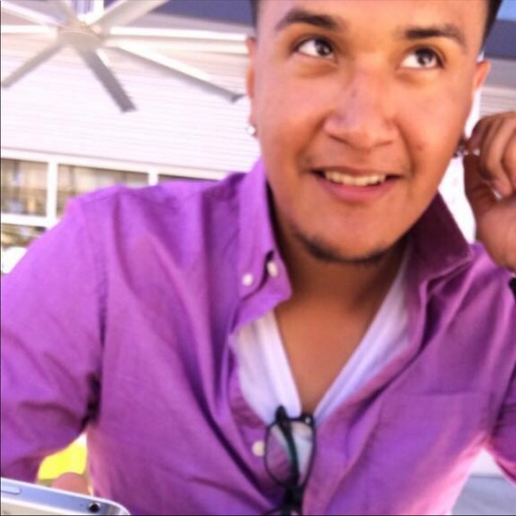 Profile Picture of Julio Garcia (@jrush77) on Poshmark