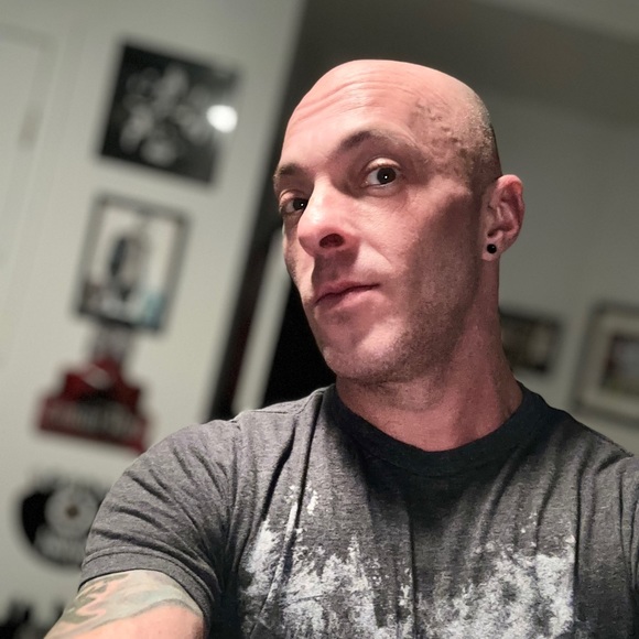 Profile Picture of Steve Griffith (@griff23jordan) on Poshmark