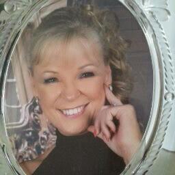 Profile Picture of Debbie Dickson (@Deb183D) on Twitter