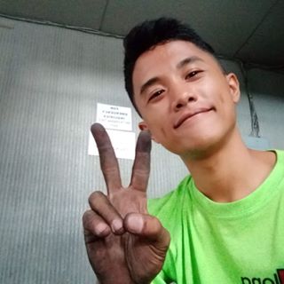 Profile Picture of Christopher Teleg (@telegzki) on Facebook