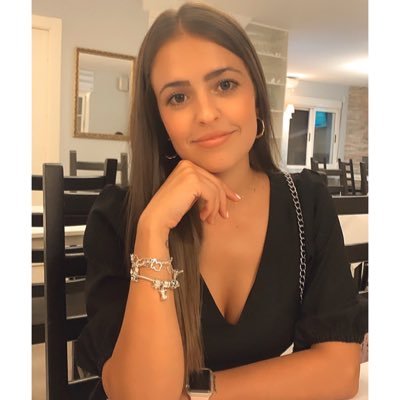 Profile Picture of Cristina (@CristinaMoran7) on Twitter