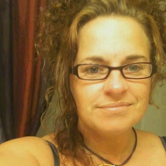 Profile Picture of Carole Daigneault-wright (@carole_d) on Poshmark