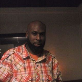 Evan Freely - Facebook Profile Picture of Evan Freely (@Evan-Freely) on Facebook