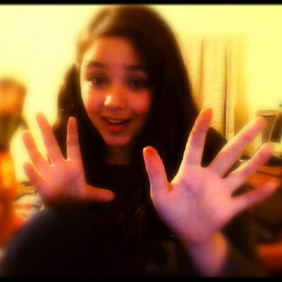 Profile Picture of Perla Ruby Velazquez (@perlarubyvelazq) on Twitter