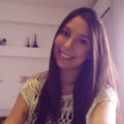 Profile Picture of Débora Fernandes (@deboraf_) on Twitter