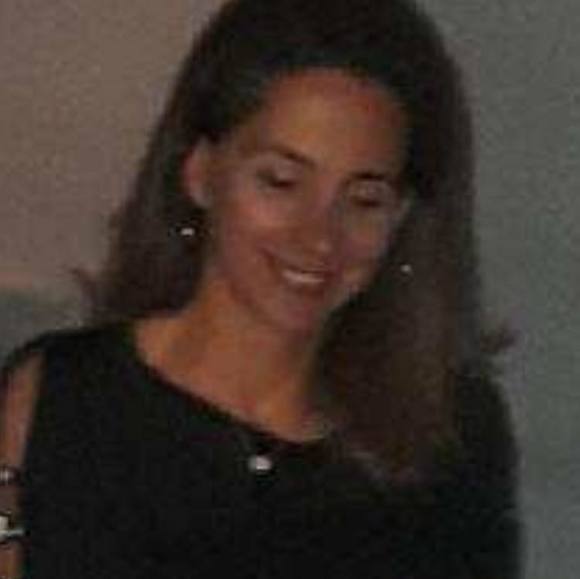 Profile Picture of Myriam Saker (@myriamsaker) on Poshmark