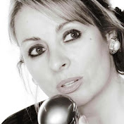Profile Picture of Carol Ray Solo Singer (@carolraysolosinger1473) on Youtube
