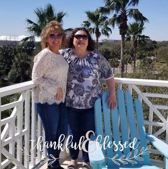 Profile Picture of Zecillia Hulbert (@xyzee1965) on Poshmark
