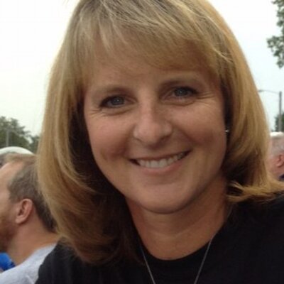 Profile Picture of Darla Charen (@DarlaBrown2018) on Twitter