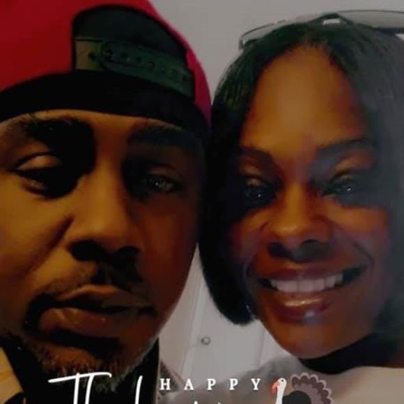 Profile Picture of Temeka Smith (@mekashaye) on Poshmark