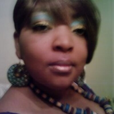 Profile Picture of Alethea Smithon Twitter